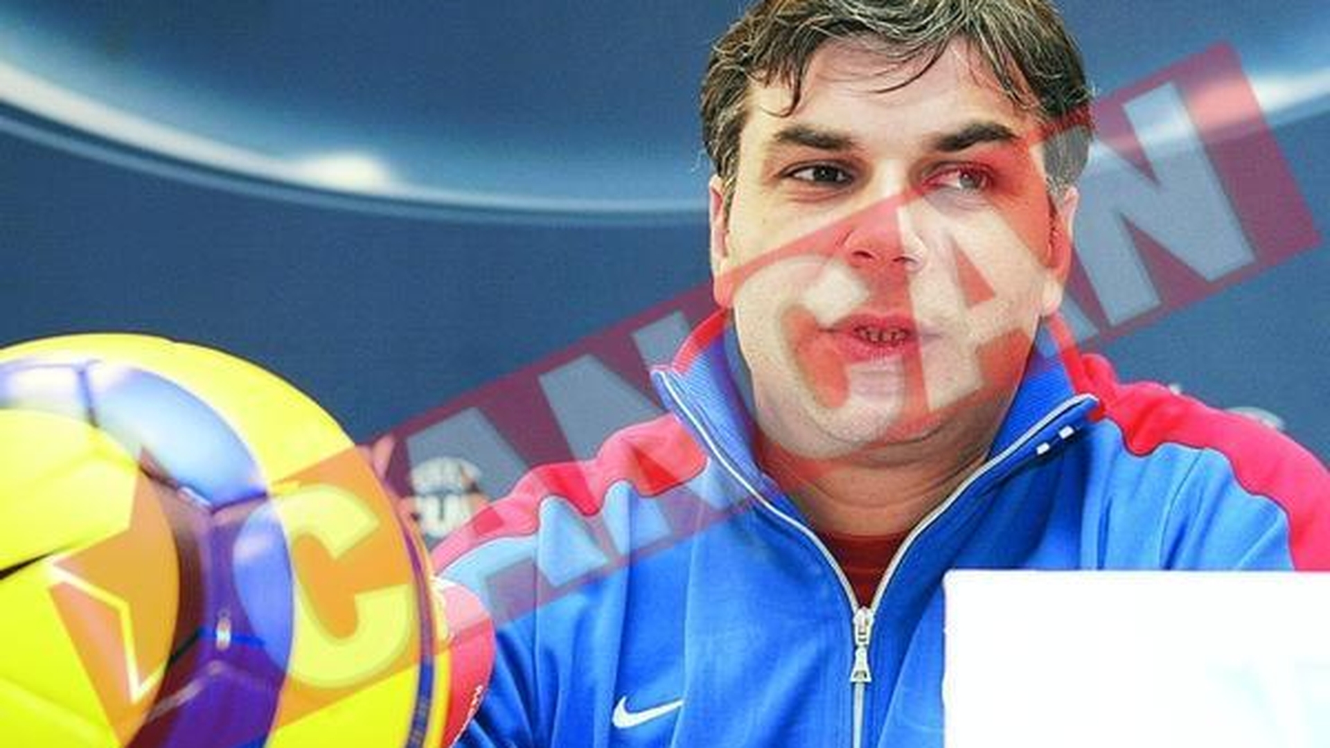 Olaroiu joaca Importiva lui Manchester United
