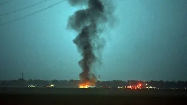 16 morţi după ce un avion militar s-a prăbuşit în Mississippi!
