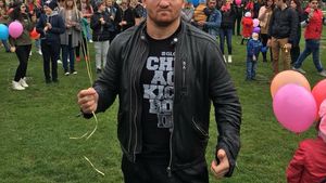 Toată lumea îl cunoaşte pe Cătălin Moroşanu, dar puţin ştiu cum arată fratele lui! Uite cât de bine îi seamănă Claudiu