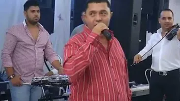 Caz scandalos la o nuntă din Băile Herculane la care a cântat Nicolae Guță! De ce au dat invitații plicuri goale celor doi miri