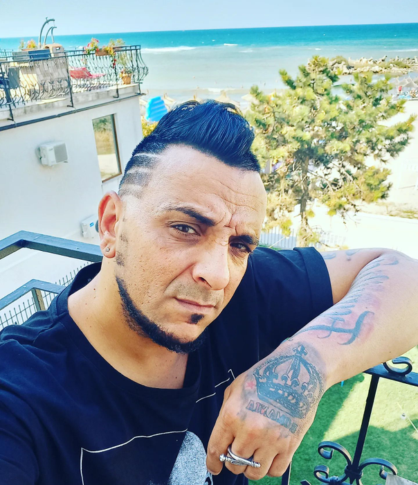 Ralflo a făcut o nouă cucerire? Foto: Facebook / Ralflo