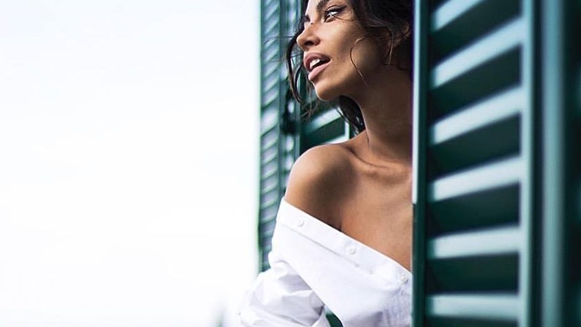 Vizită surpriză pentru Mădălina Ghenea înainte să nască! Un bărbat iubit a venit s-o vadă în România tocmai din America: ”Nu m-aş fi gândit niciodată!”