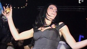 VIDEO Adelina tanjeste dupa trecut: "As vrea sa arat ca atunci cand eram dansatoare in Ibiza, mi se vedeau toti muschii"