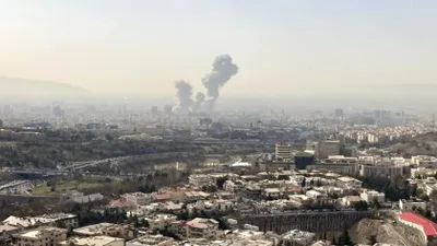 BREAKING NEWS. SUA și Israel atacă Iranul. Explozii și fum gros în Teheran. Stare de urgență în Israel