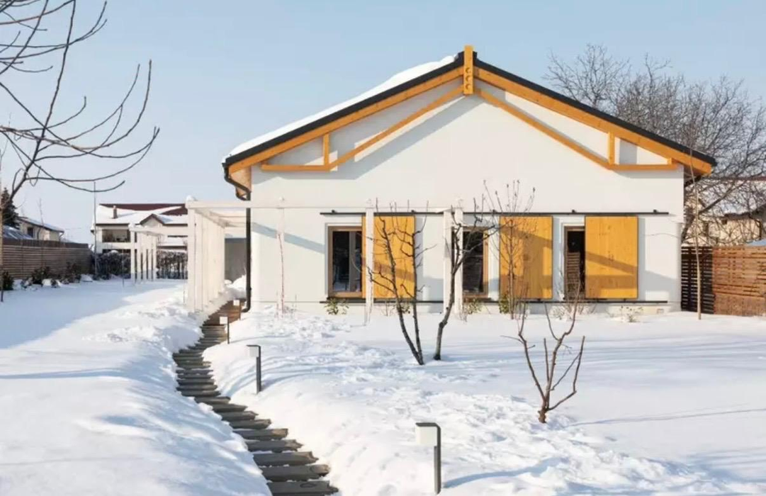 Cum arată casa lui George Buhnici din Corbeanca. Locuința smart a costat o avere