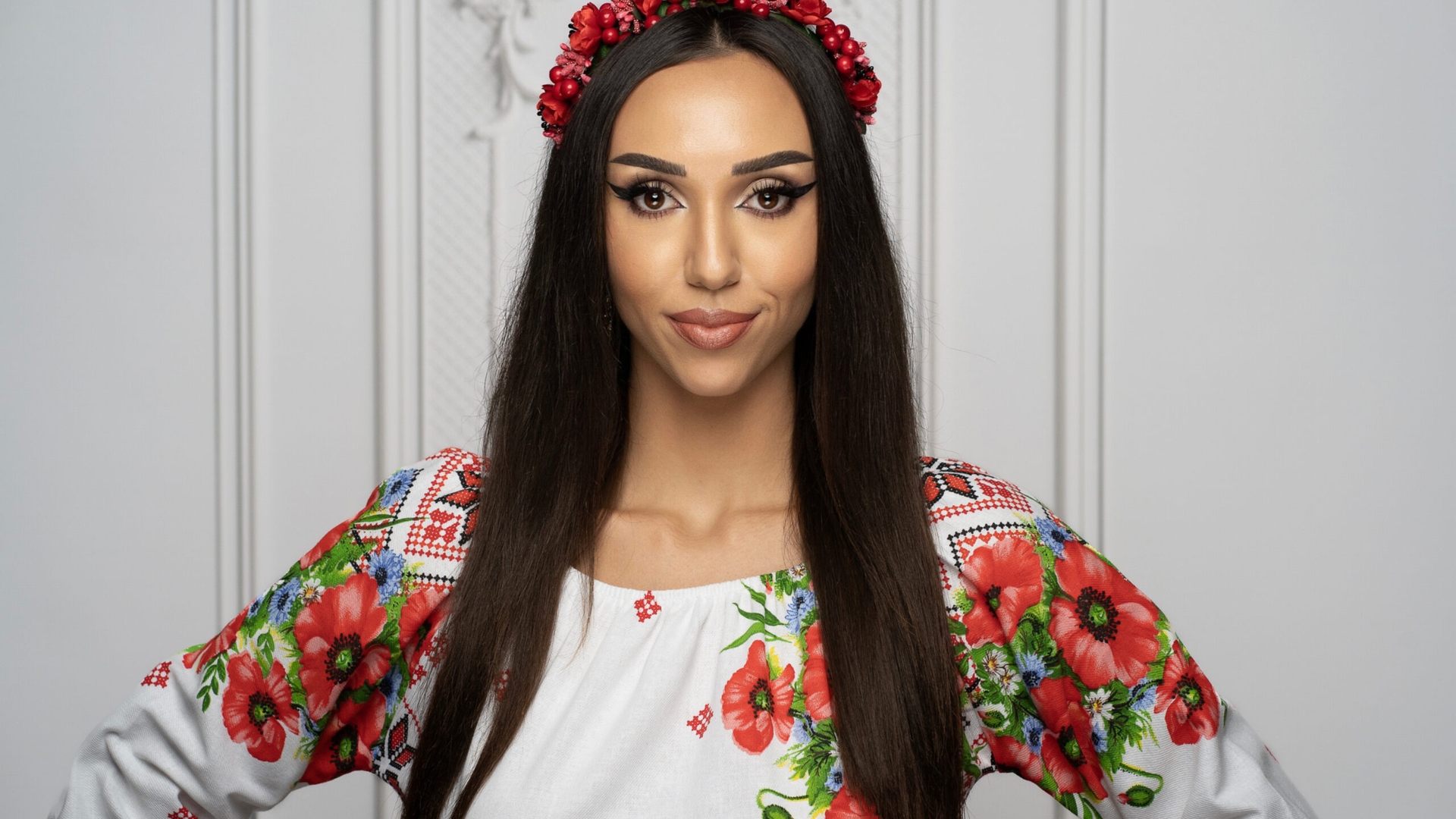 Jessie Baneș a lansat un colaj de melodii patriotice! Ce mesaj a transmis artista tinerilor