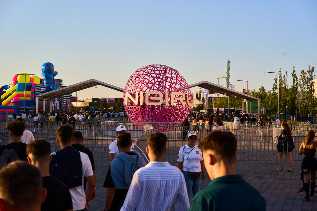 NIBIRU se deschide astăzi. România inaugurează prima stațiune de entertainment pe litoral și cea mai amplă destinație  dedicată divertismentului din Europa