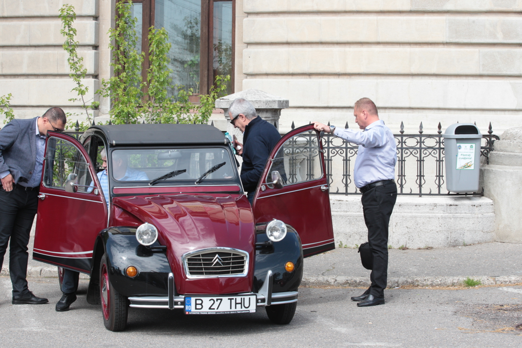 Călin Popescu Tăriceanu a anunțat că va fi înființat Muzeul Automobilului