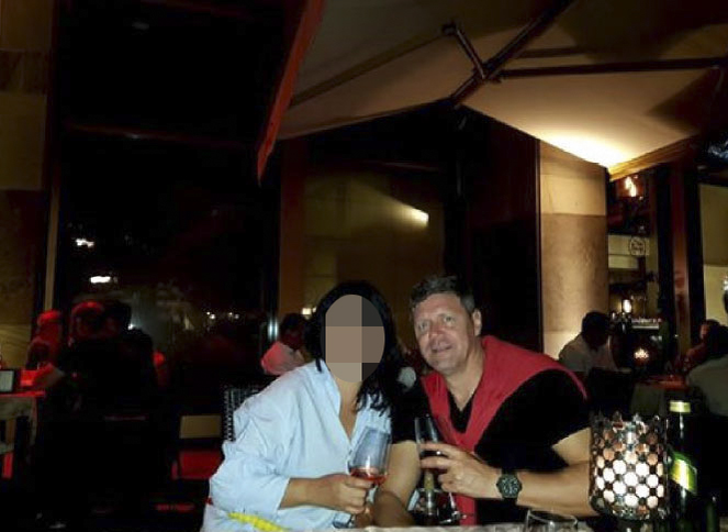 Laura și Tibor, la restaurant