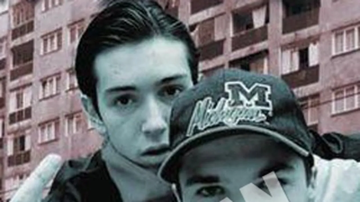 Fotografia in care ti-e greu sa ii recunosti pe baietii rai de azi! Puya si Sisu acum 14 ani! Uite ce fete de copii aveau!