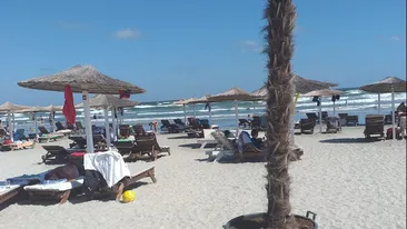 Revoltător! Moloz, gunoaie și buruieni uriașe! Totul inclus într-o vacanță de 3000 de lei la Năvodari!