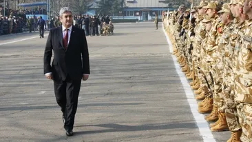 Vicepremierul Gabriel Oprea a furat startul de Dragobete! Ce surpriza i-a facut sotiei de ziua indragostitilor!