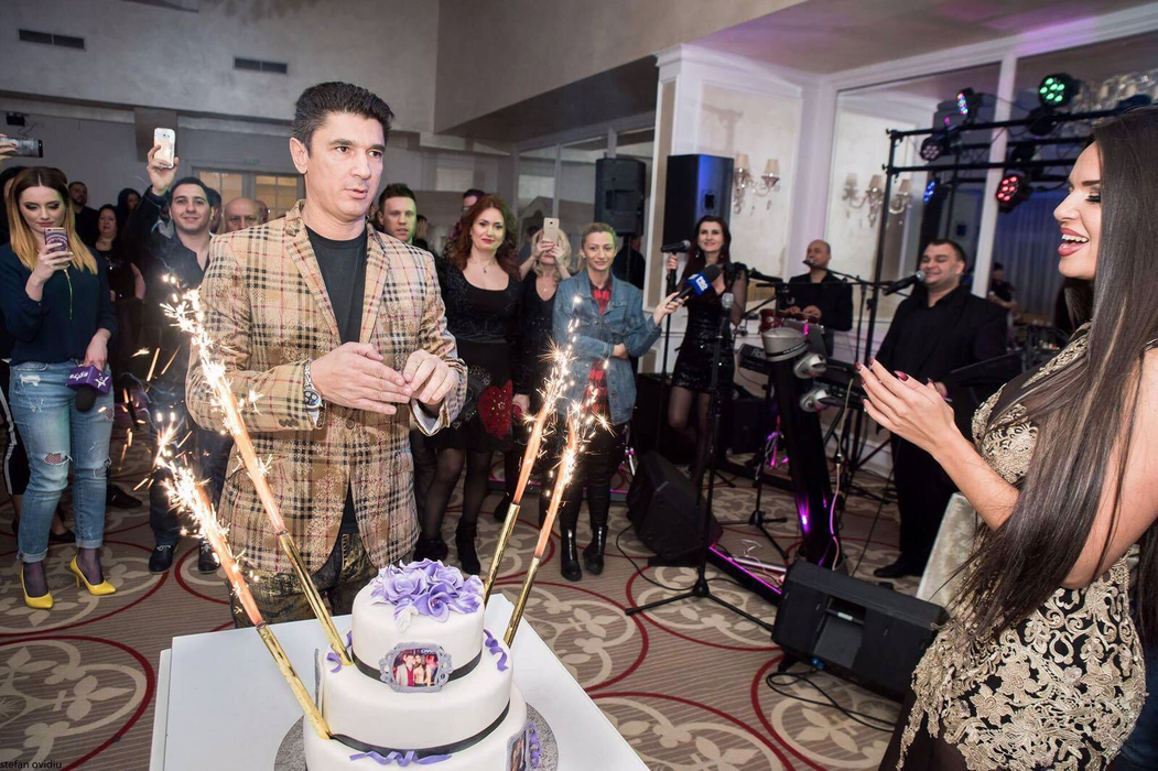 Luis Lazarus, mega-petrecere de ziua lui! A sărbătorit ca la nuntă împreună cu numeroase vedete