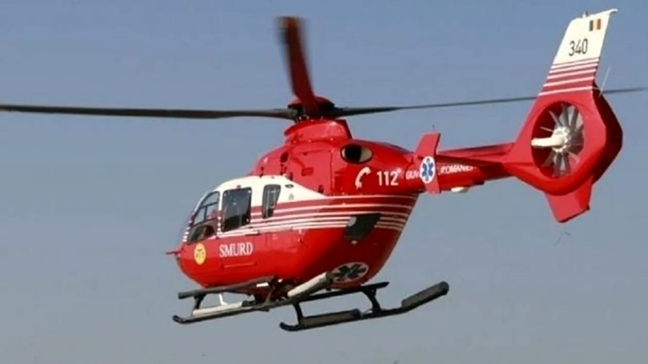 Un tânăr a fost preluat de un elicopter SMURD, după ce a fost înțepat de insecte