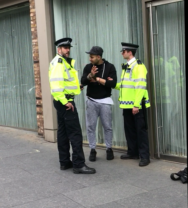 Oamenii legii din Londra au reţinut un suspect
