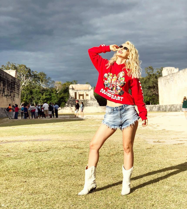 Andreea Bălan va deveni din nou mămică? Vedeta s-a întors din vacanţă şi a mărturisit tot: “Ne dorim de câteva luni bune…“