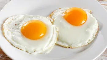 Cât costă două ouă-ochiuri, într-un restaurant din stațiunea Mamaia, acum, în iunie 2024