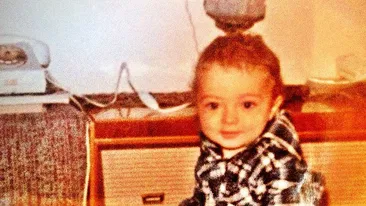 Imaginea care a făcut pe toată lumea să roşească! Uite ce poză a putut să posteze un celebru cântăreţ pe un site de socializare!