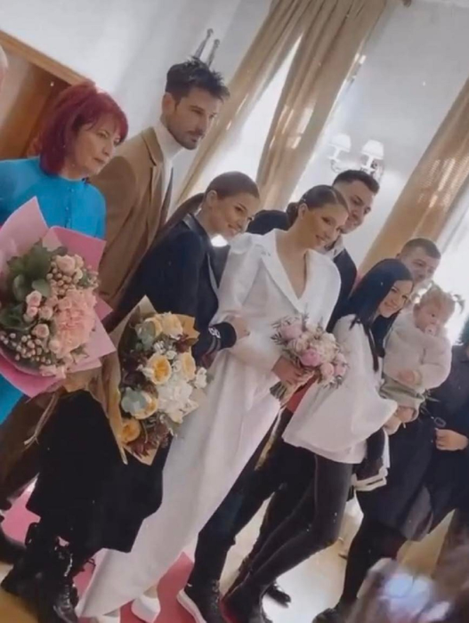 Theo Rose și Anghel Damian au fost martori la cununia civila dintre Denisa Trofin și Cosmin Nistor/ Sursă foto: Instagram