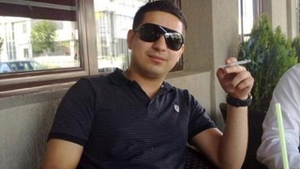 Vezi cum aranjau proxenetii din clanul "Butoane" partidele de sex cu minore: "Fa rost de o troaca si da-mi telefon", "Hai ia-o pe aia mica si vino incoace sa jucam biliard"