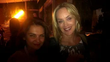 Malvina Cervenschi e mandra ca Sharon Stone a bagat-o in seama! Uite ce cadou i-a facut!