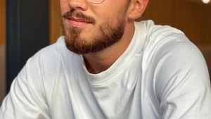 Sebastian Chitoșcă a scos la iveală mesaje private cu Alex Velea! Ce i-a spus cântărețul, despre relația cu Antonia