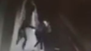 Imaginile şocante cu primul atac al criminalei de la metrou. Cum a reuşit tânăra să scape din mâinile Magdalenei Şerban