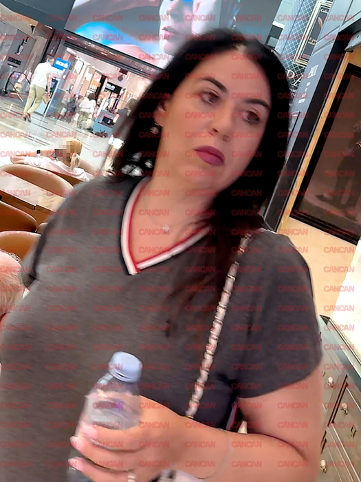 Oana Roman nu uită de hidratare pe zilele caniculare