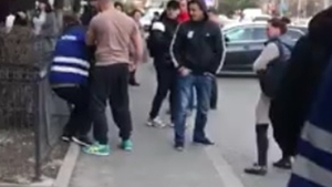 O adolescentă de 15 ani a circulat cu RATB-ul fără card de călătorii, iar controlorii au prins-o! Tânăra şi-a sunat tatăl, iar ce a urmat e şocant