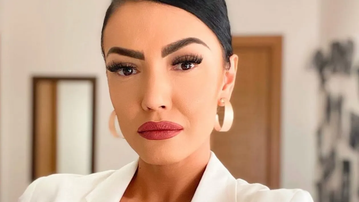 Ce notă a luat Andreea Mantea la BAC! Vedeta a dat examenul în 2005