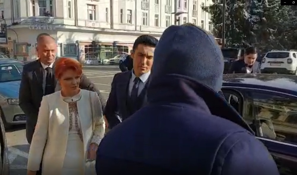 Lia Olguța Vasilescu și Claudiu Manda s-au căsătorit azi, dar puțina lume știe acest secret. Cum au apărut copiii lor la cununie