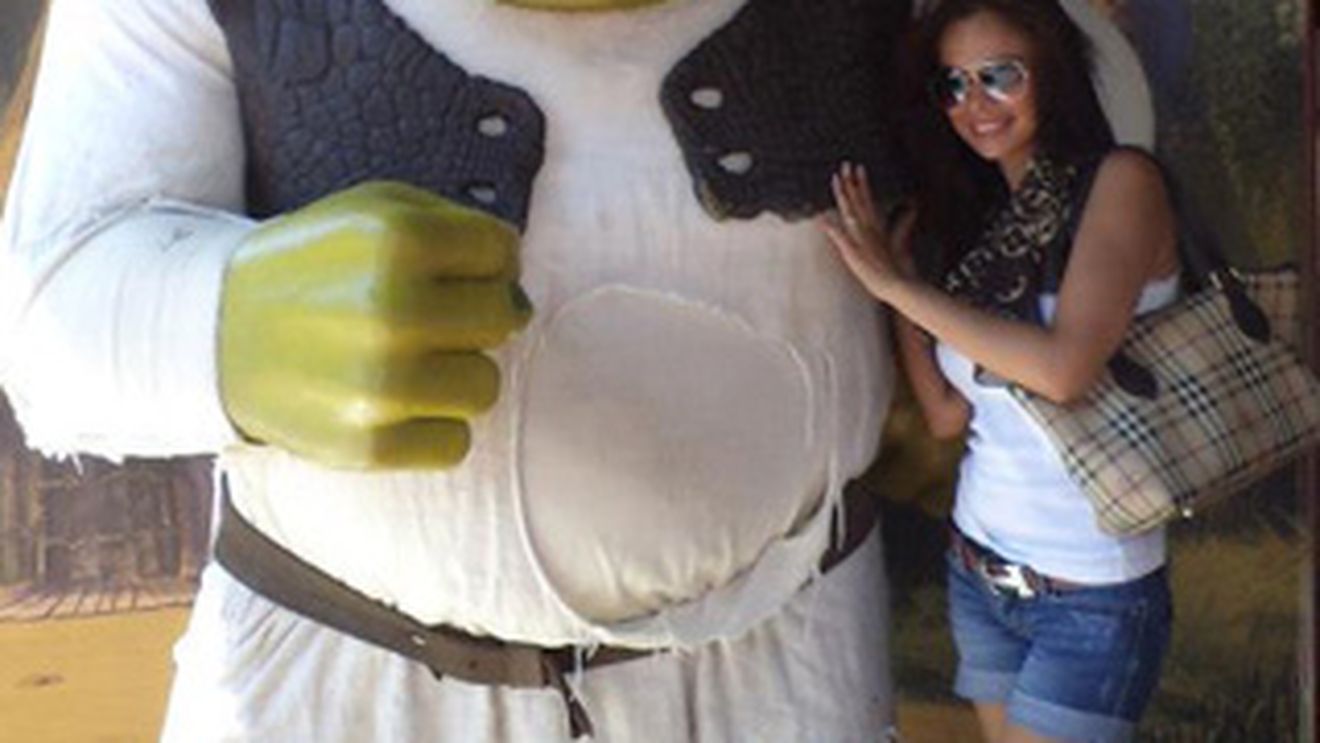 Livia Tavaluc a fugit la Hollywood in bratele lui Shrek ca sa uite de Bogdan Stancu
