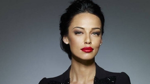 Andreea Raicu, dusă de urgenţă la spital! A fost strivita si operata noaptea trecuta! Vezi primele imagini cu vedeta dupa accident