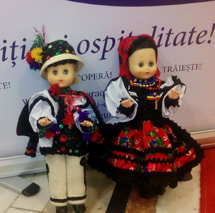 Păpuşile Anicăi au ajuns celebre în toată lumea