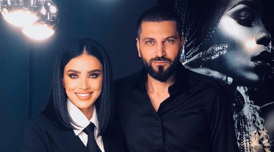 Adelina Pestrițu și soțul ei, surprinși în halate de baie azi-noapte prin București. Fosta prezentatoare de la Kanal D a povestit ce au pățit