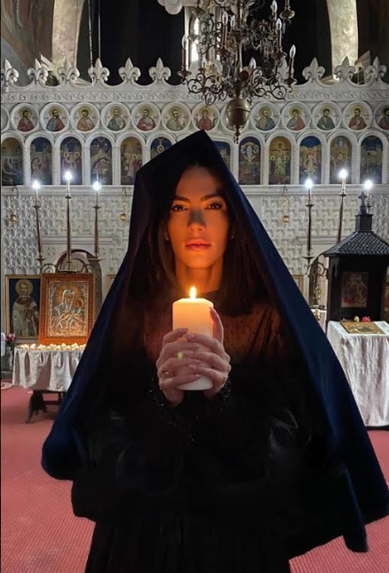 Mezzosoprana Andreea Ilie, reprezentație magică de Crăciun VIDEO