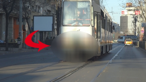 INCREDIBIL! S-a intamplat chiar in centrul Bucurestiului! Soferii au facut ochii mari cand au vazut ASTA in trafic: VIDEO