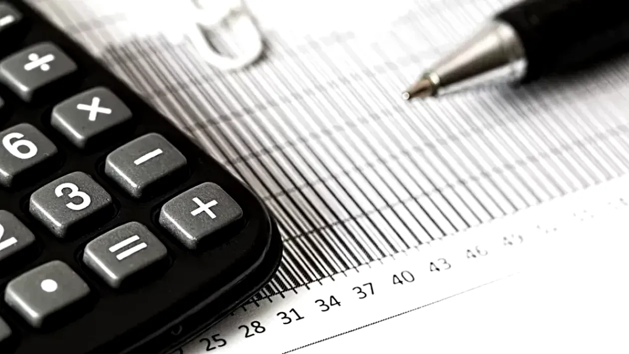 Ce este „taxa pe hărnicie”?! A fost introdusă recent și a stârnit numeroase controverse