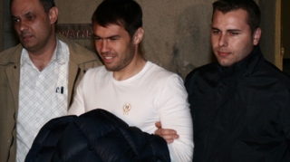 Pe ei i-a legat politia