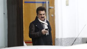 Surorile lui Petrică Mîțu Stoian, declarații dureroase după decesul interpretului de muzică populară: “A murit cu zile!” + Cum au fost ultimele clipe ale artistului
