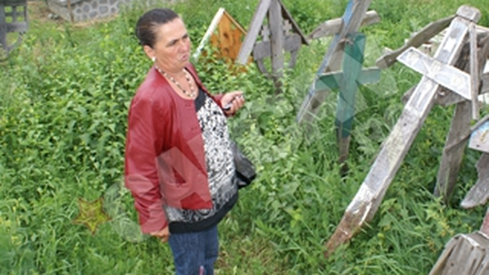 Doi morti au disparut dintr-un cimitir gorjean