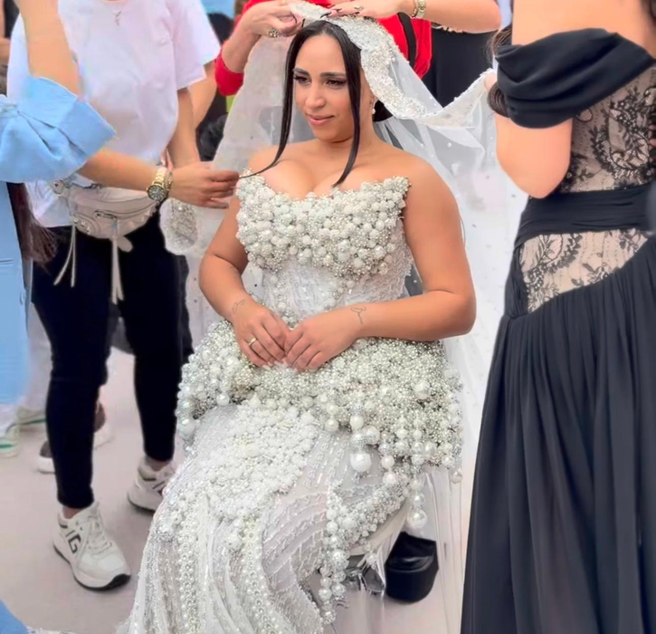 Primele imagini de la nunta lui Dani Stoian. Ce rochie de mireasă a ales nora lui Florin Salam