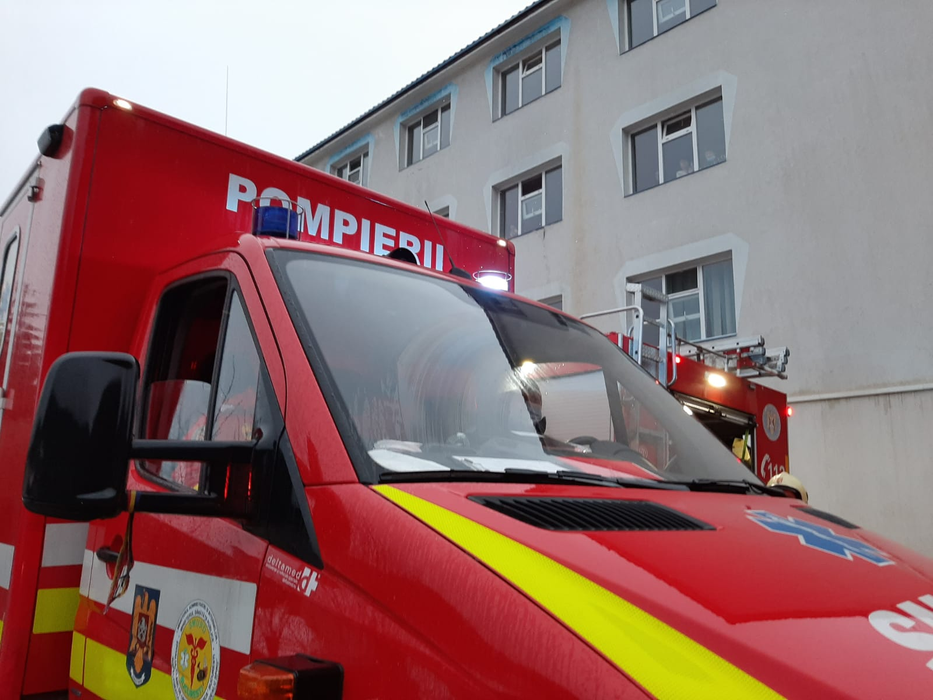 Incendiu la Spitalul de Psihiatrie din Cavnic. 71 de persoane au fost evacuate