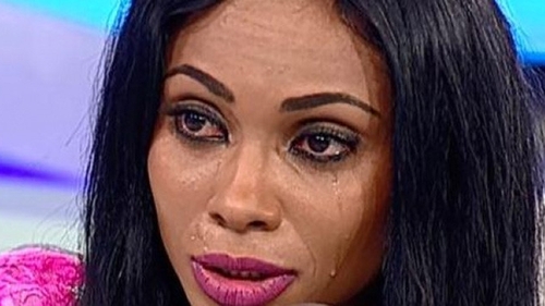 Are grave probleme de sanatate: “Am incercat toate tratamentele din lume degeaba”. Vezi de ce va ajunge Laurette la cutit