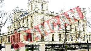 Lakshmi Mittal isi vinde palatul din Londra