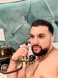 Probleme pentru Tzancă Uraganul. Soția îl acuză că i-ar fi furat melodiile. “Telefonul era la îndemâna lui”