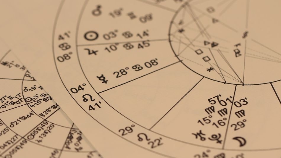 Horoscop zilnic: Horoscopul zilei de 8 iunie 2018. Taurii trec printr-un proces de introspecție