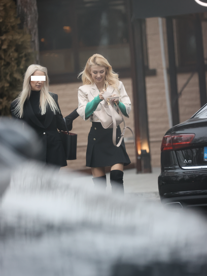Andreea Bălan, siluetă de invidiat! Se vede că trage tare la sala de fitness (Foto. CANCAN.RO)