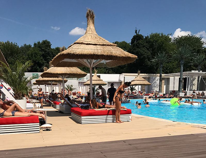 La Player Club Bucharest se ţin petreceri de vis