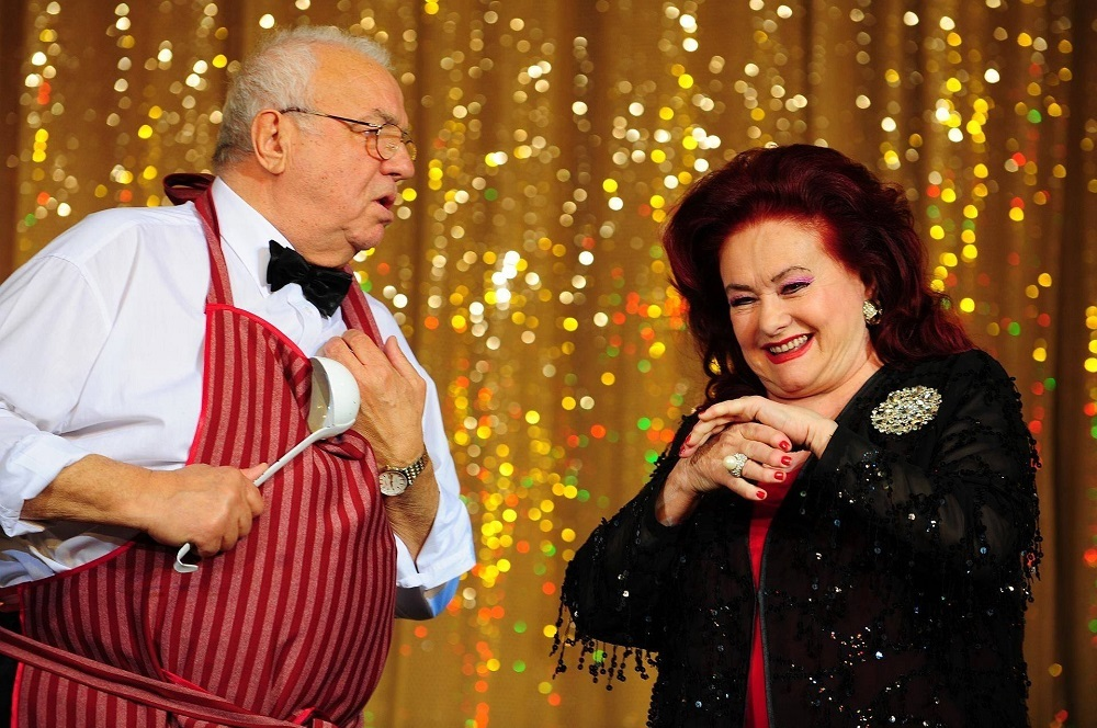 Stela Popescu şi Alexandru Arşinel la spectacol